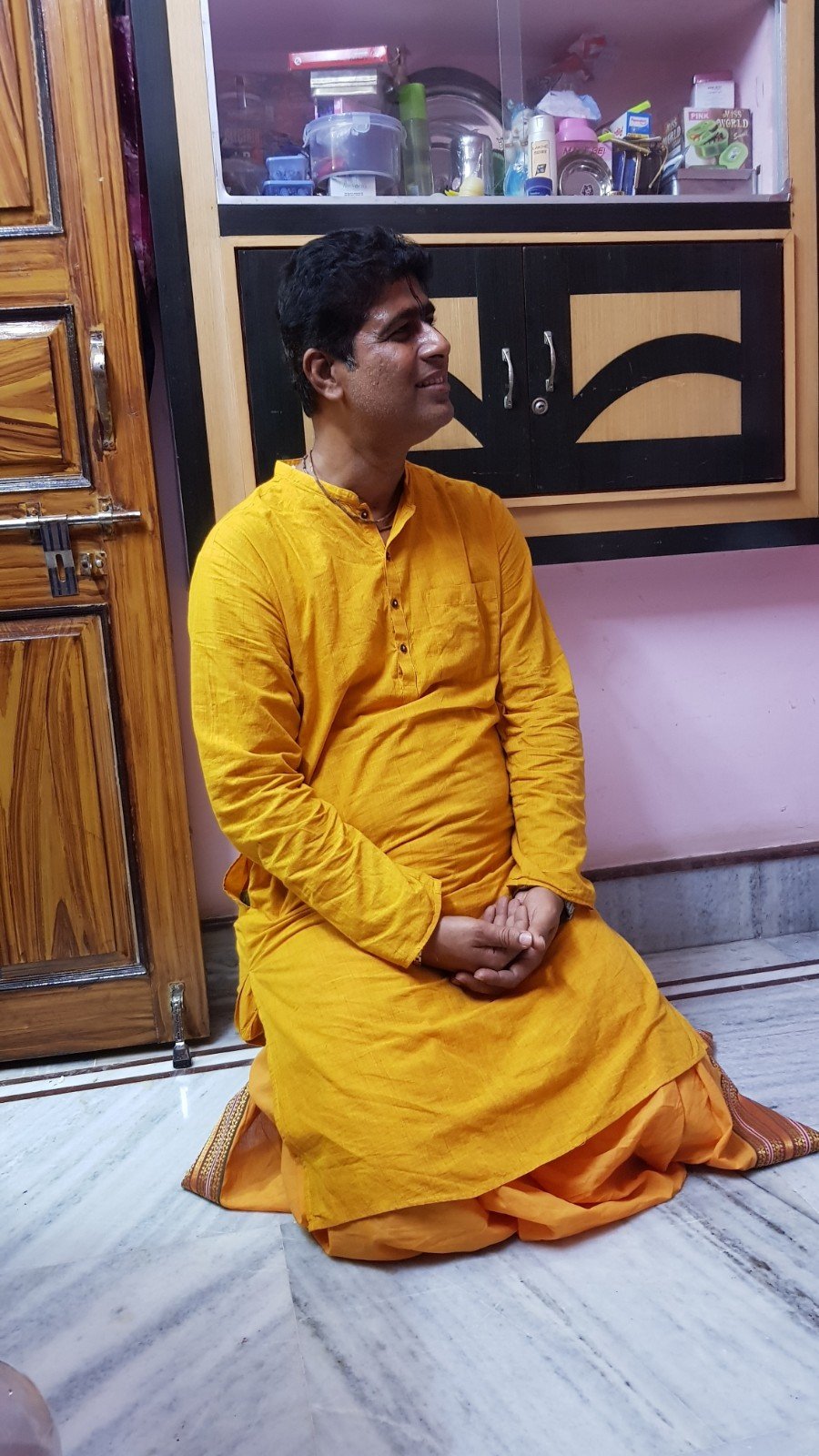  Visiting devotees. Asansol. 2019.11.18